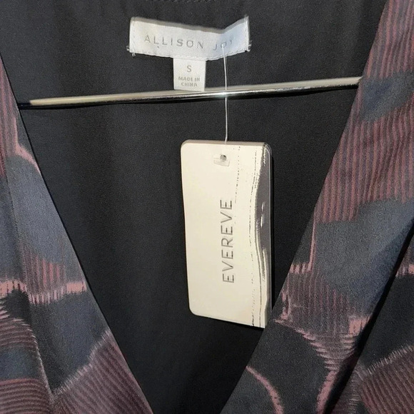 Evereve Allison Joy Sascha Surplice Faux Wrap Long Sleeve Dress Size Small - Picture 9 of 9